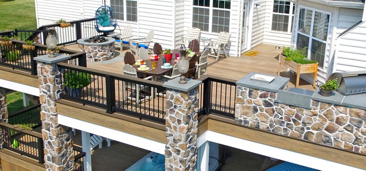 Custom Deck Design Contractors in Agoura Hills, CA