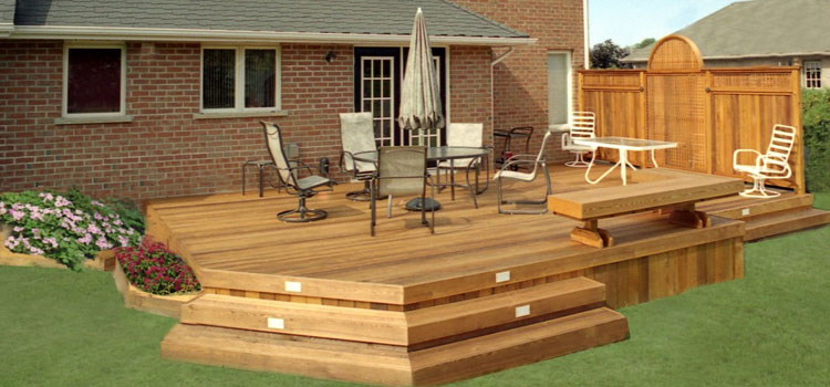 Cedar Composite Decking in Agoura Hills, CA