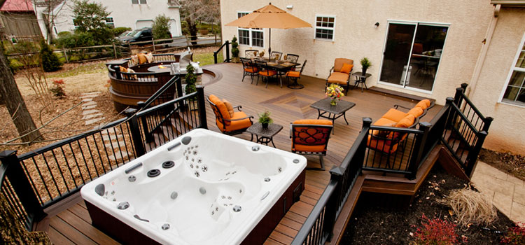 Creative Custom Decks Design in Agoura Hills, CA