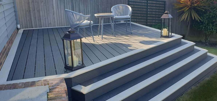 TREX Decking in Agoura Hills, CA